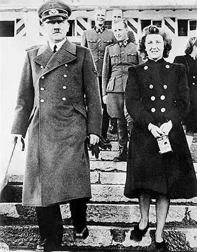 Eva Braun worldwartwo.filminspector.com