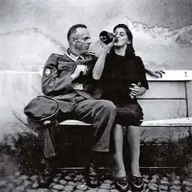 合作女孩 worldwartwo.filminspector.com