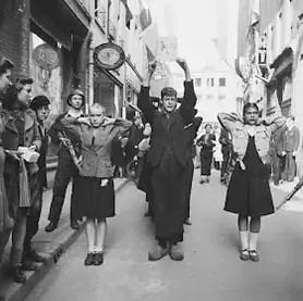 合作女孩 worldwartwo.filminspector.com