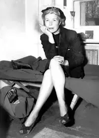 合作女孩 worldwartwo.filminspector.com